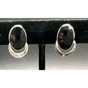 Sterling Silver Signed VAN DELL Black Onyx Cabochon Earrings Screw-ons Vintage